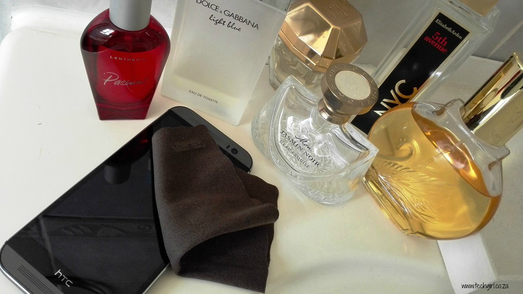 How to clean your smartphone with household products