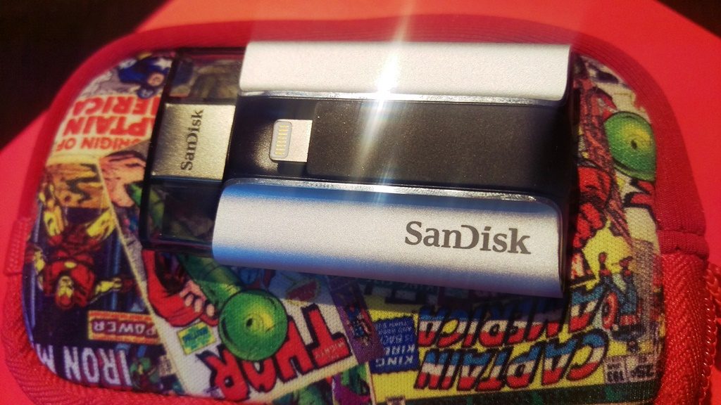 SanDisk iXpand Flash Drive 