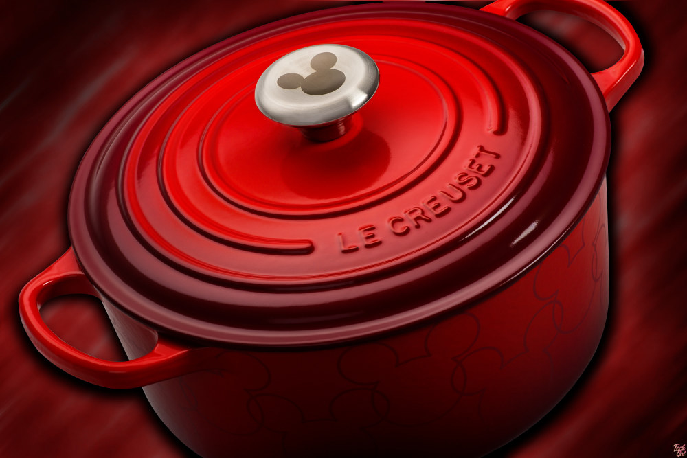 le creuset mickey mouse