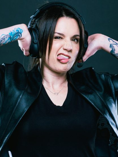 sam tech girl wright