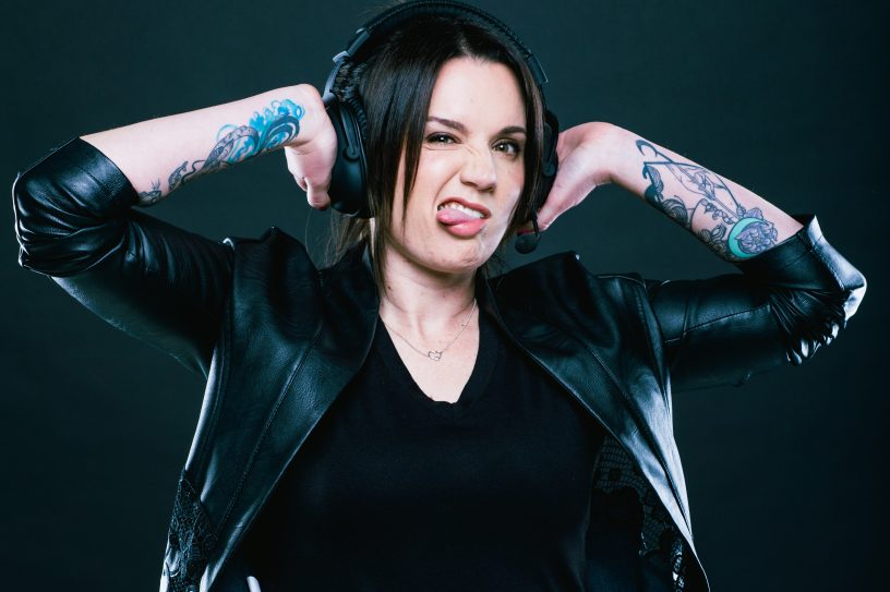 sam tech girl wright