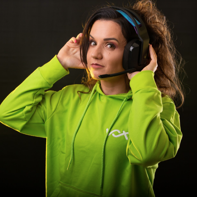 sam tech girl wright