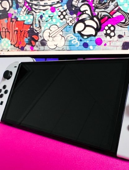 Nintendo OLED Switch first look