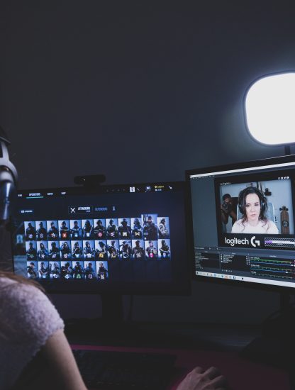 sam tech girl wright