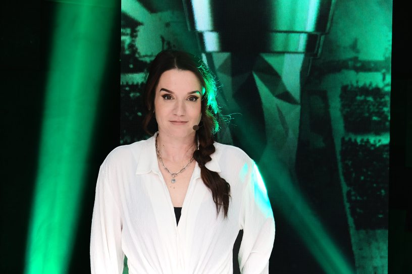 Tech Girl ESL Challenger